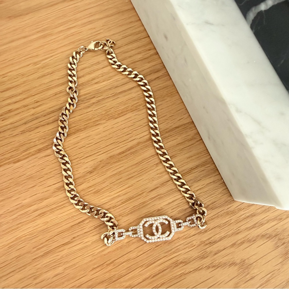 Choker Gold-Tone Chain Necklace